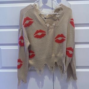 brown kiss oversized cropped sweater